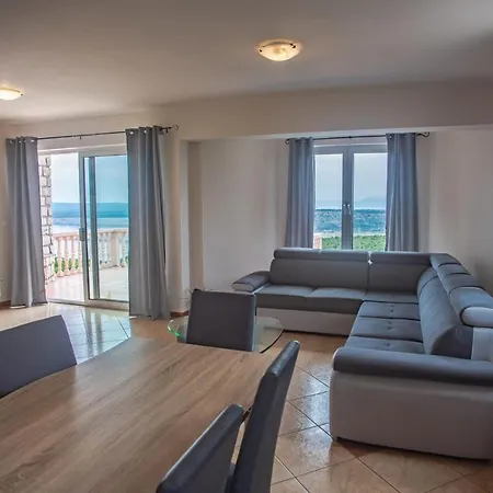 Apartment Dojmi 2 Smrika